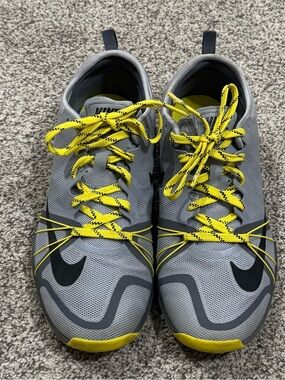 Nike Tennis Shoes